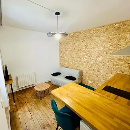 Studio * Οριγιάκ